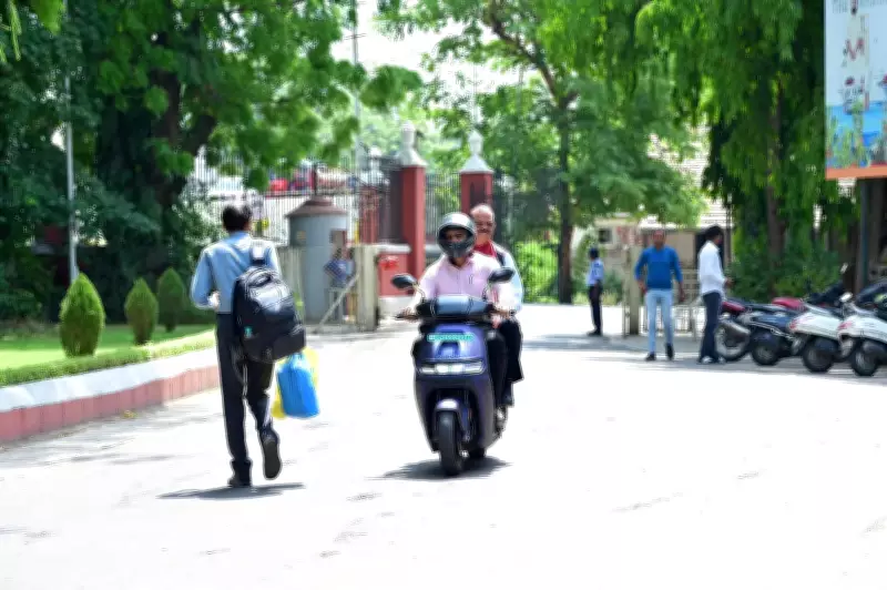 MSU Vadodara Launches 'No Vehicle Day' with Encouraging First Response