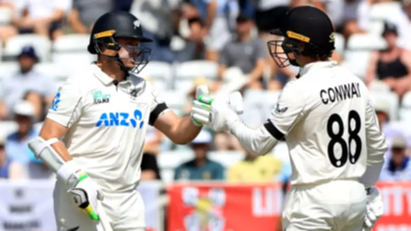 New Zealand Players Wear Black Armbands for Martin Crowe Tribute