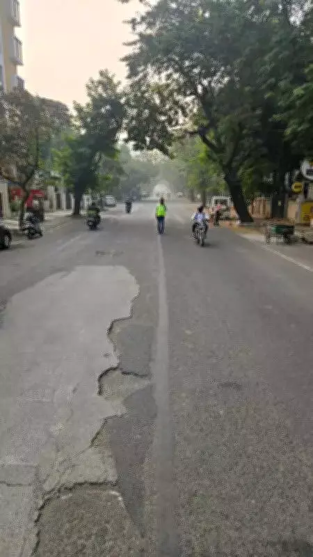 NMC's LAD-VNIT cement road project stalled over walkable street redesign cost