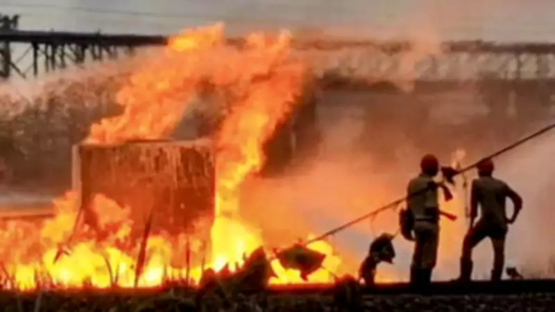 Over 10 Injured in West Bengal Naphtha Pipeline Fire, Trains Disrupted