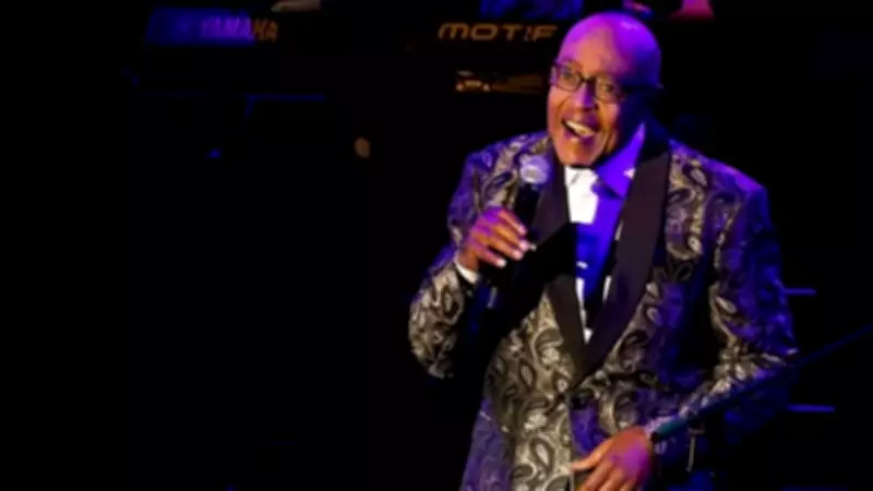 Peabo Bryson, Oscar-Winning Disney Duet Singer, Dies at 75 After Stroke