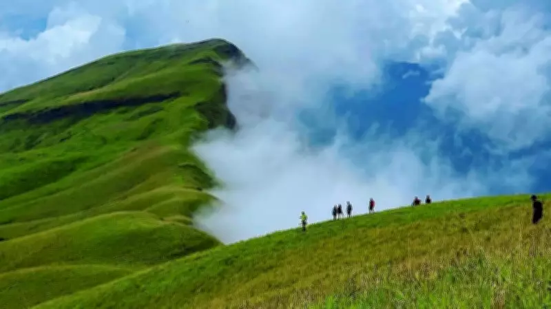 Permit Rush Raises Fairness Concerns for Kudremukh Treks