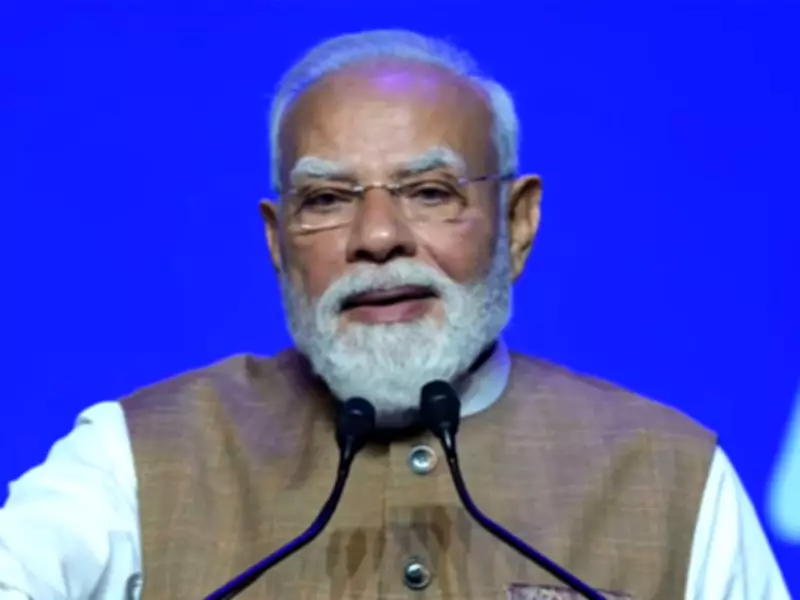 PM Modi chairs 52nd PRAGATI meeting, reviews Rs 30,000 crore infra projects