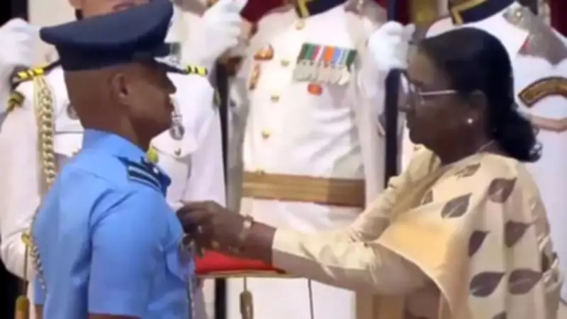 President Murmu Honors 51 Gallantry Awardees; Gaganyaan Astronaut Among Kirti Chakra Recipients