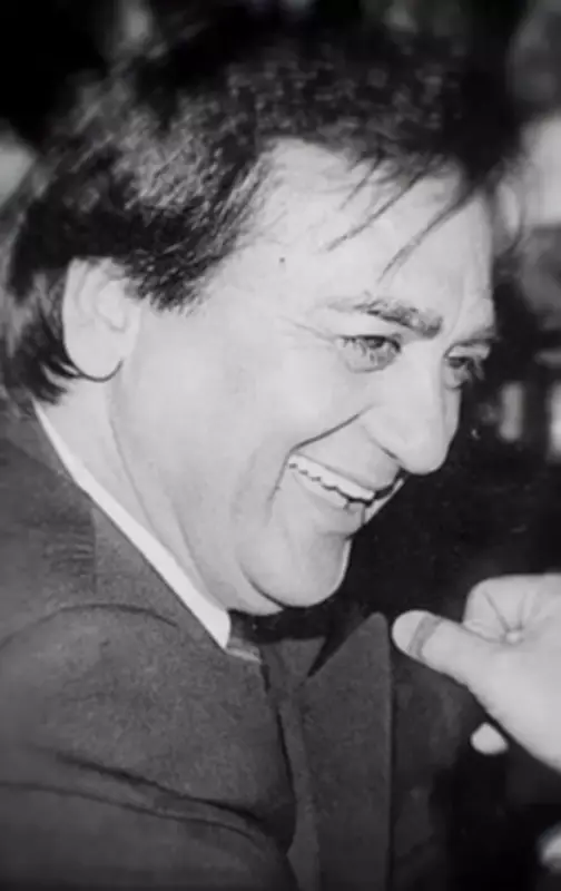 Priya Dutt Pens Emotional Tribute to Father Sunil Dutt on His 97th Birth Anniversary