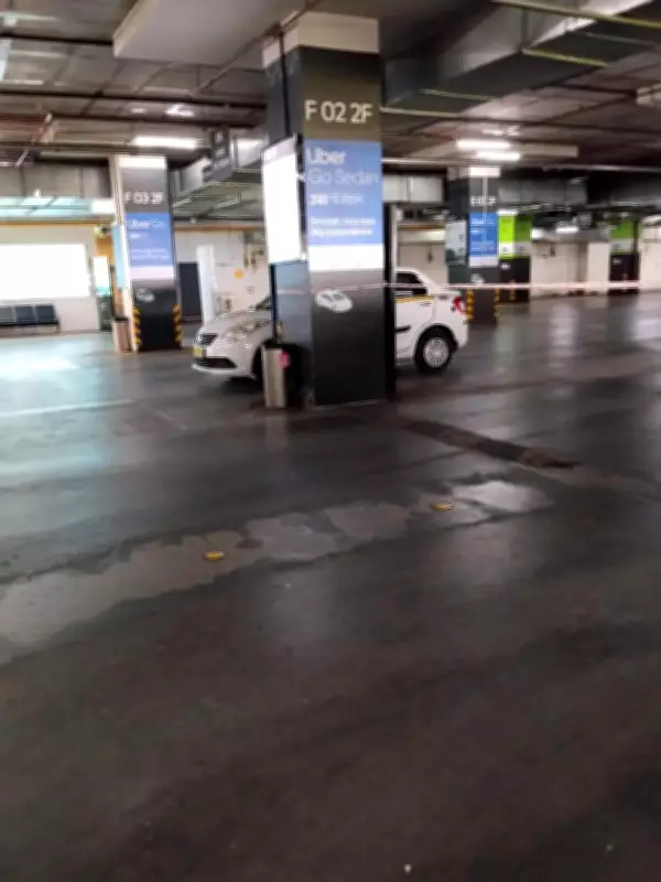 Pune Airport Cab Shortage Worsens During NOTAM Hours, Flyers Struggle