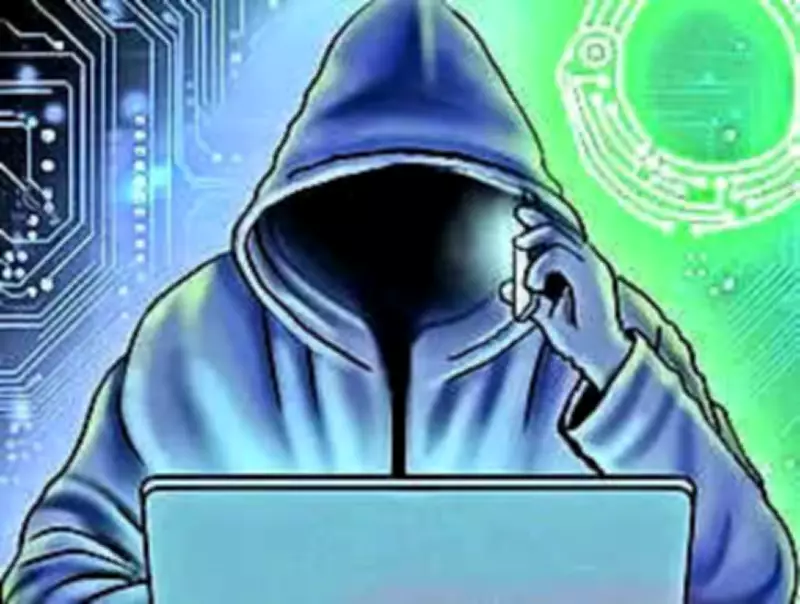 Pune Builder Cheated of Rs 2.55 Lakh by Fake Gas Company Officials