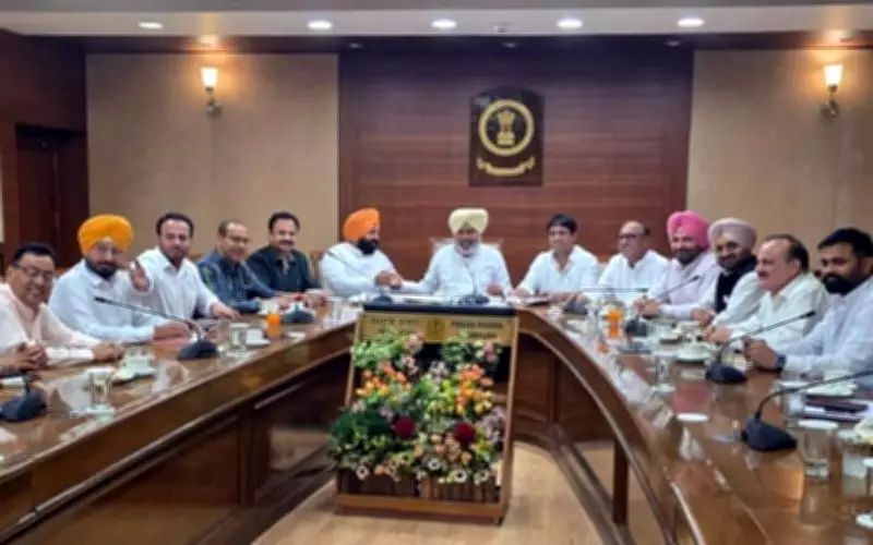Punjab Traders Commission Raises Amritsar, Tarn Taran Issues with Finance Minister