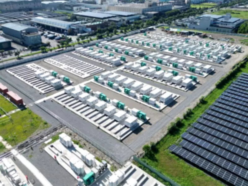 Recharge Power and Energy Decarb Launch JV for Australia's PV and BESS Market