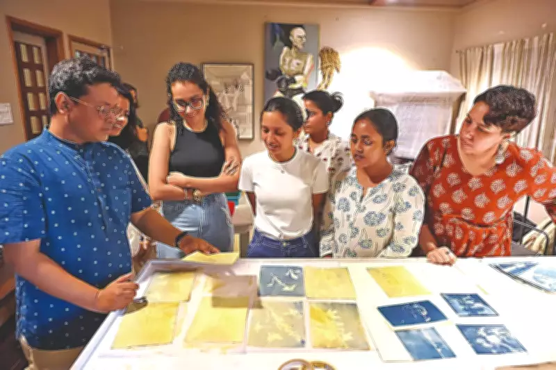 Rediscover Cyanotype: Sunlight Art Workshop Brings Old-School Wonder Home