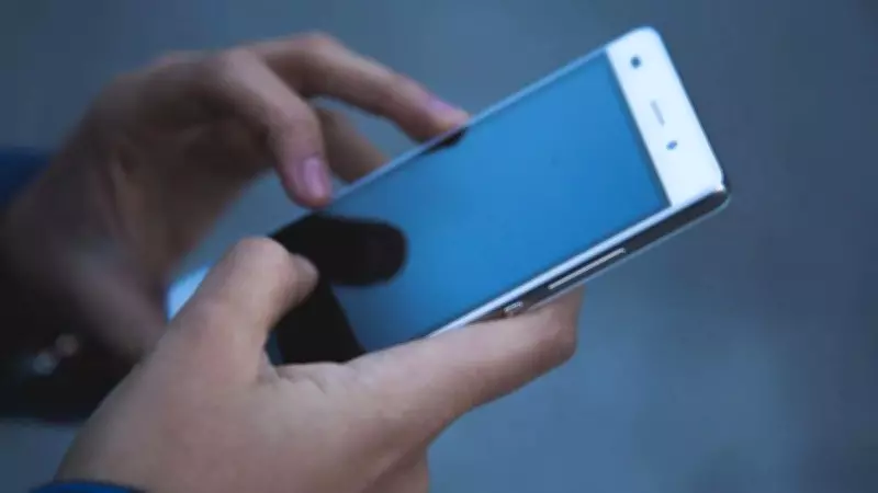 Restarting Smartphone Regularly Can Fix Performance and Battery Issues