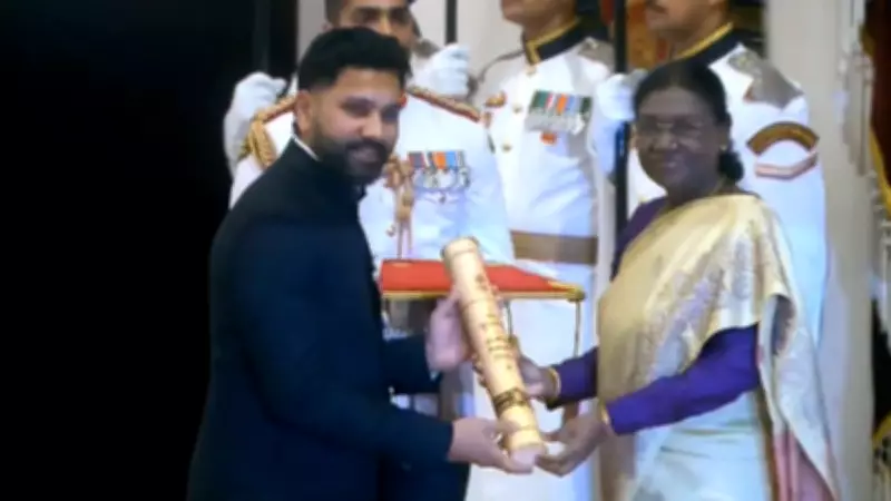 Rohit Sharma Receives Padma Shri from President Droupadi Murmu