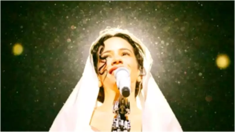 Rosalia Postpones Florida Concerts Due to Family Emergency