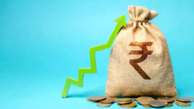 Rupee surges 67 paise to 95.18 against US dollar on crude oil price fall