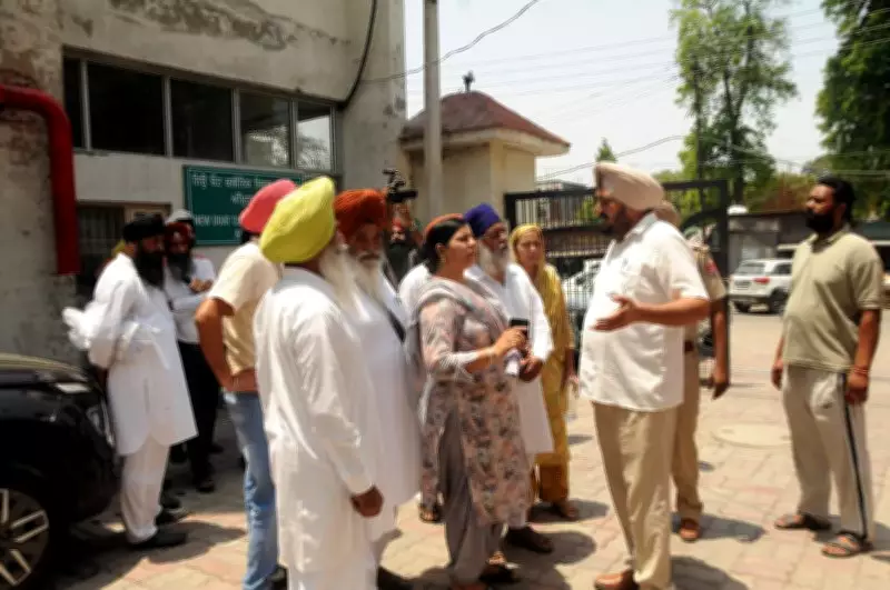 School Teacher Jagdeep Singh Cremated, Family Demands Justice in Amritsar