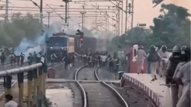 Stone-Pelting at Patna Railway Station Over Train Shortage for Exam Candidates
