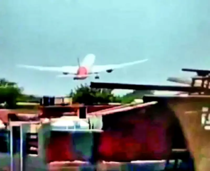 Teen's first plane sighting turns into horror filming AI Flight 171 crash