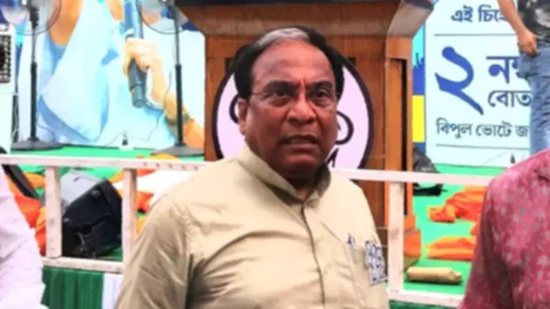 TMC Leader Jayprakash Majumdar Pelted with Eggs During Police Search Near Kolkata