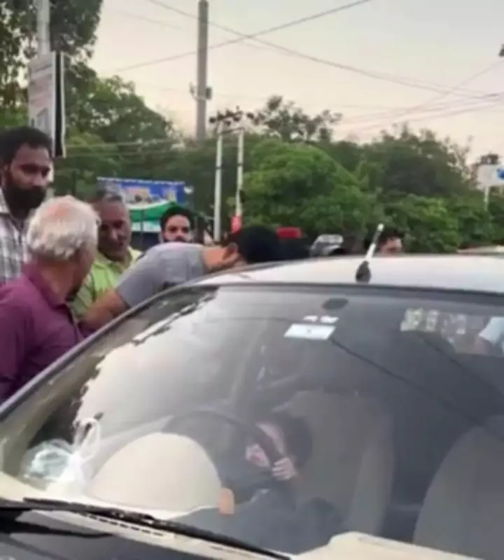 Toddler Trapped in Car with Central Locking Prompts Safety Warning