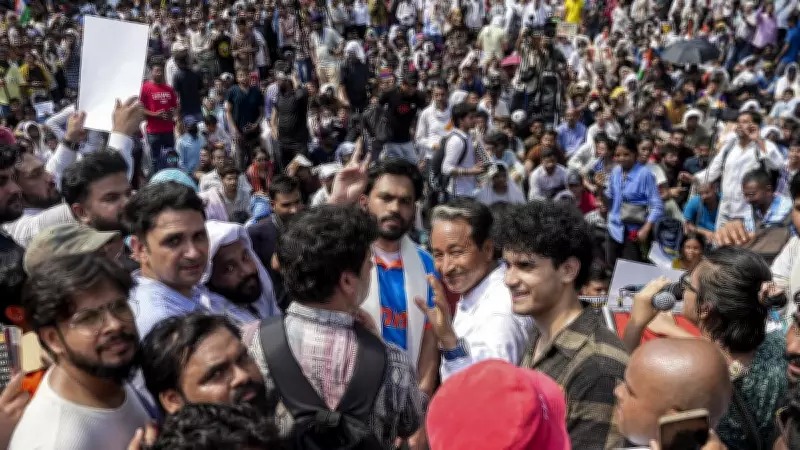 Uddhav Thackeray backs CJP protest, says mocking youth as cockroaches wrong