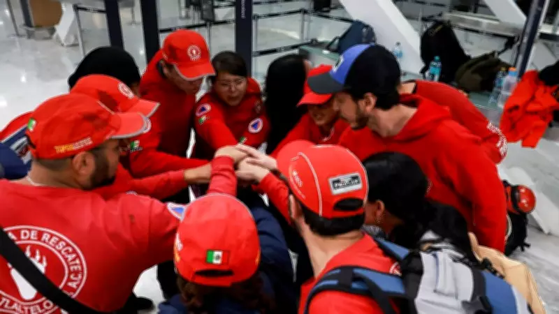 Venezuela Welcomes 1,600 Foreign Rescuers for Quake Survivors Search