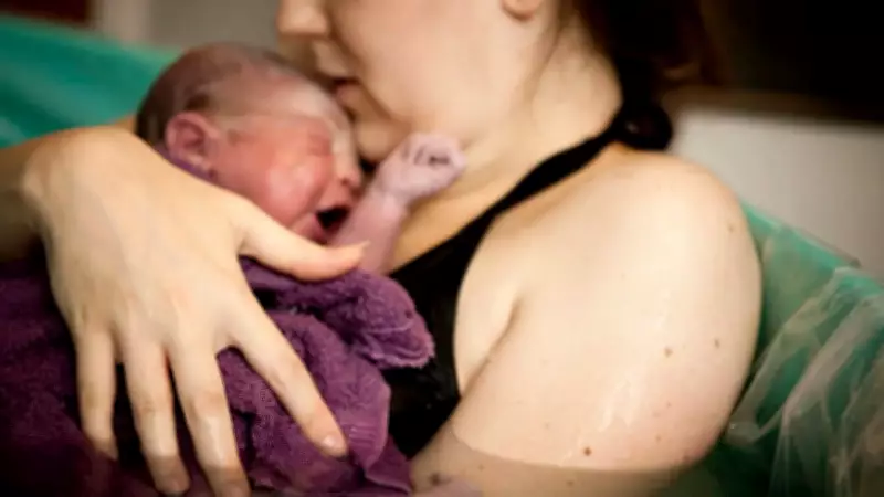 Water Birth: Why Millennial Moms Are Embracing This Growing Childbirth Trend