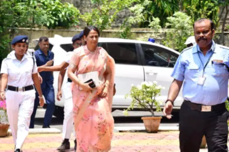 West Bengal Govt Dissolves Trinamool-Run KMC Board, Appoints Administrator
