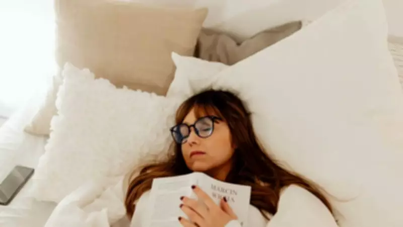 Zero Gravity Sleep Position: Real Health Hack or Internet Hype?