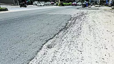Bengaluru Engineer Suspended for Substandard Asphalting Work