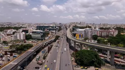 Elevated Corridors Overlook Ground Realities in Urban Planning