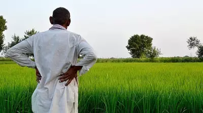 Farmers Arrested on KIADB Premises in Karnataka's Chikkaballapur; Protests Erupt
