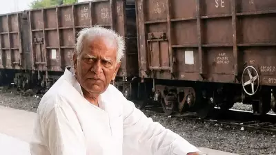Former MLA Prof. B.T. Deshmukh Passes Away; Leaders Express Grief
