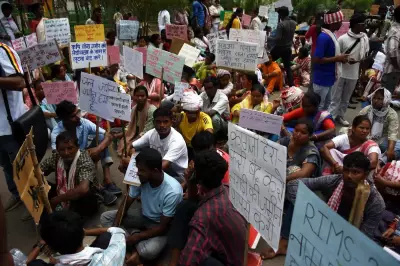 Nagri villagers protest RIMS-II campus construction, march 20 km