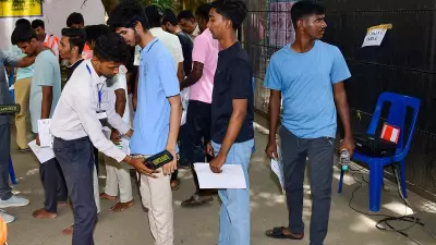 NEET UG 2026: Bihar Solver Gang Busted, 20+ Detained Including Biometric Operators, Students