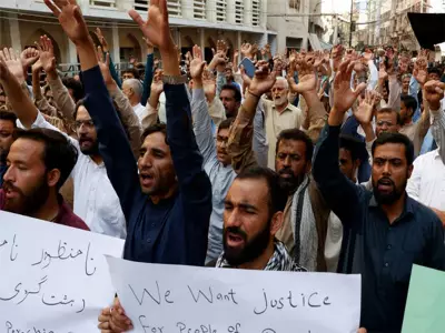 Pakistan Doctors Protest Over Acid Attack Enters Day 19