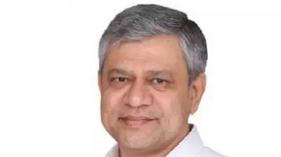 Railway Minister Reviews Station Masters' Empowerment Plan Amid Staffing Issues