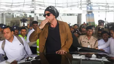 Shah Rukh Khan arrives in Mangaluru for corporate event, viral visuals