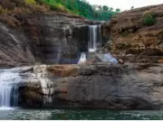 5 Hidden Waterfalls in Maharashtra for a Monsoon Escape