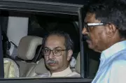 6 Sena UBT MPs Likely to Join Shinde Faction Today; Uddhav Calls Meeting