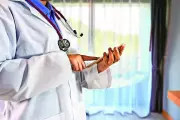 76-Year-Old Woman Survives Rare Simultaneous Stroke and Heart Attack After Single Procedure