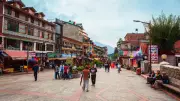 Anti-Tourism Trend: Why Indians Are Ditching Crowded Hill Stations for Quiet Villages