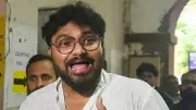 Babul Supriyo, Shatrughan Sinha Pledge Loyalty to Mamata Amid TMC Exodus