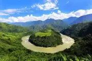 China Building World's Biggest Dam in Tibet's Earthquake-Prone Region