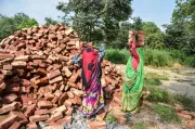 Congress Alleges Labour Bureau Inflated Rural Wage Data via Methodology Change