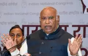 Congress Leaders Discuss Punjab Crisis at Kharge's Residence, Final Decision Soon