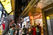 Delhi Urban Village Safety Crisis: Illegal Buildings, Fires, and Collapse