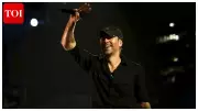 Enrique Iglesias Faces Backlash for Reposting Video of Kissing Fan