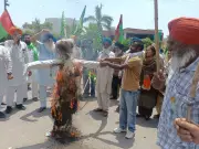 Farmers protest India-US trade pact outside Amarinder Singh's Patiala palace