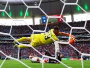 FIFA World Cup 2026: Spain's Unai Simon Leads Golden Glove Race with Three Clean Sheets