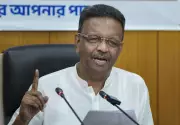 Firhad Hakim trains rebel TMC MLAs on legislative procedures